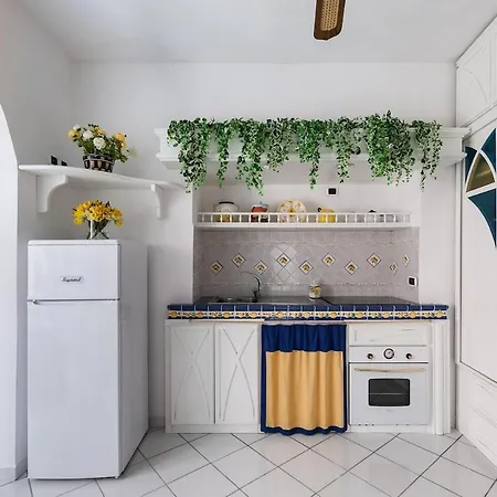 Greendoor Atrani